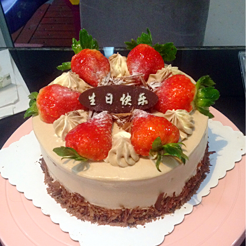 衣鸟儿做的草莓鲜奶油蛋糕