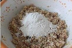 私家米饭丸子的做法 步骤6