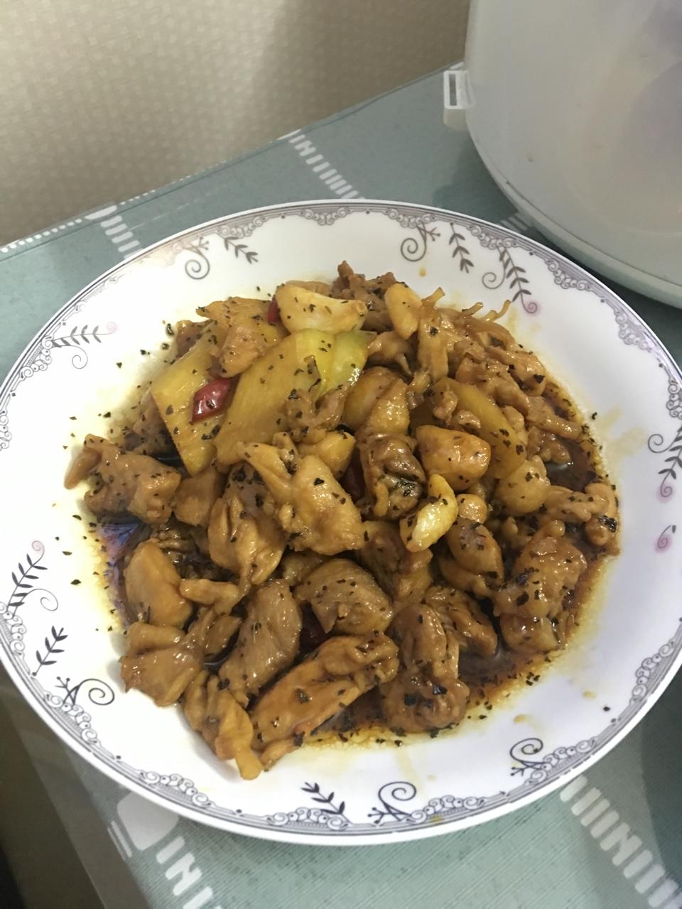台式三杯鸡（台湾阿基师正宗版）