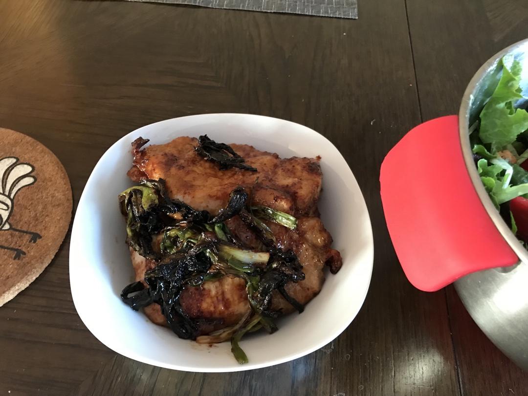 超嫩超香的葱烤大排