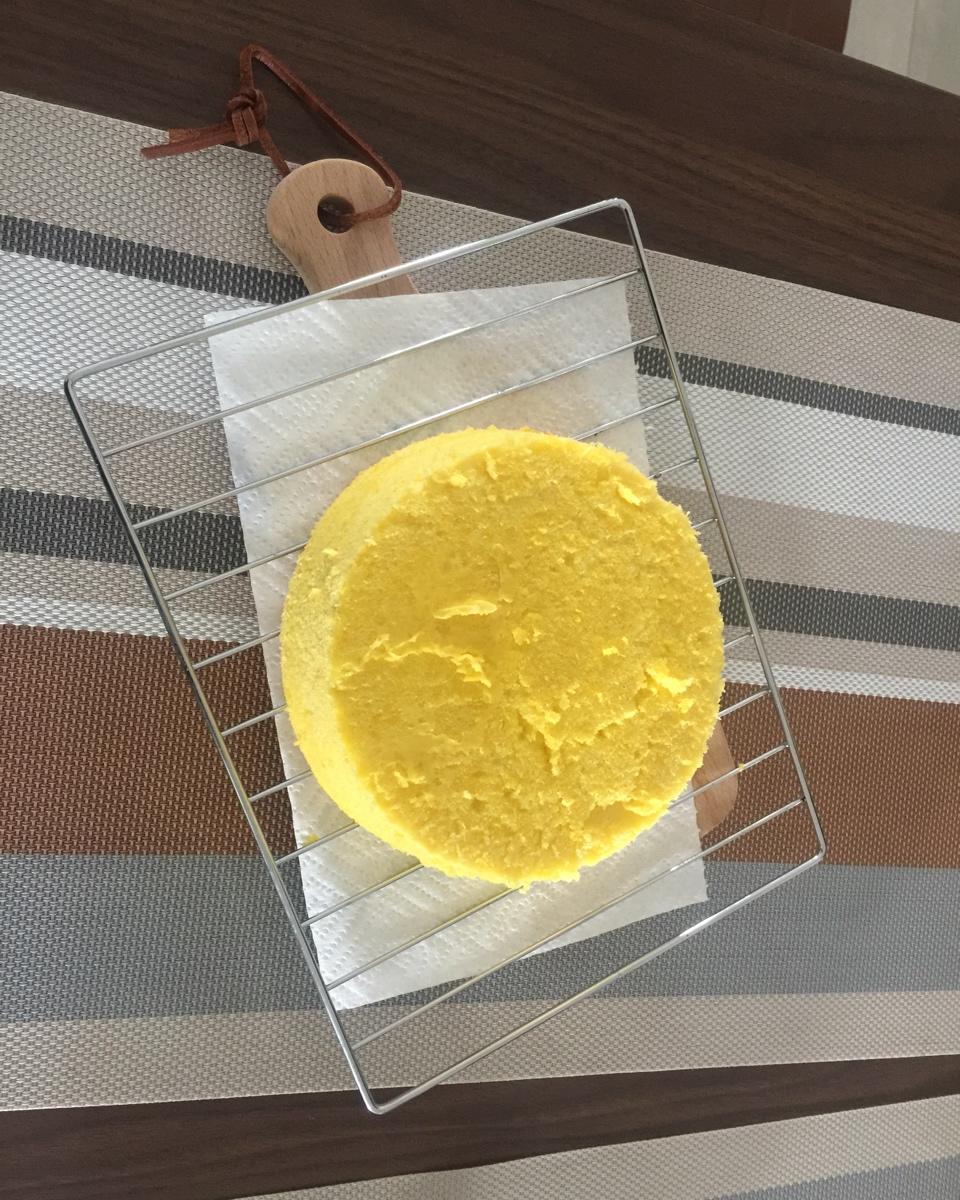 消耗淡奶油:仿乳酪蛋糕  〖6寸  超详细哦~〗