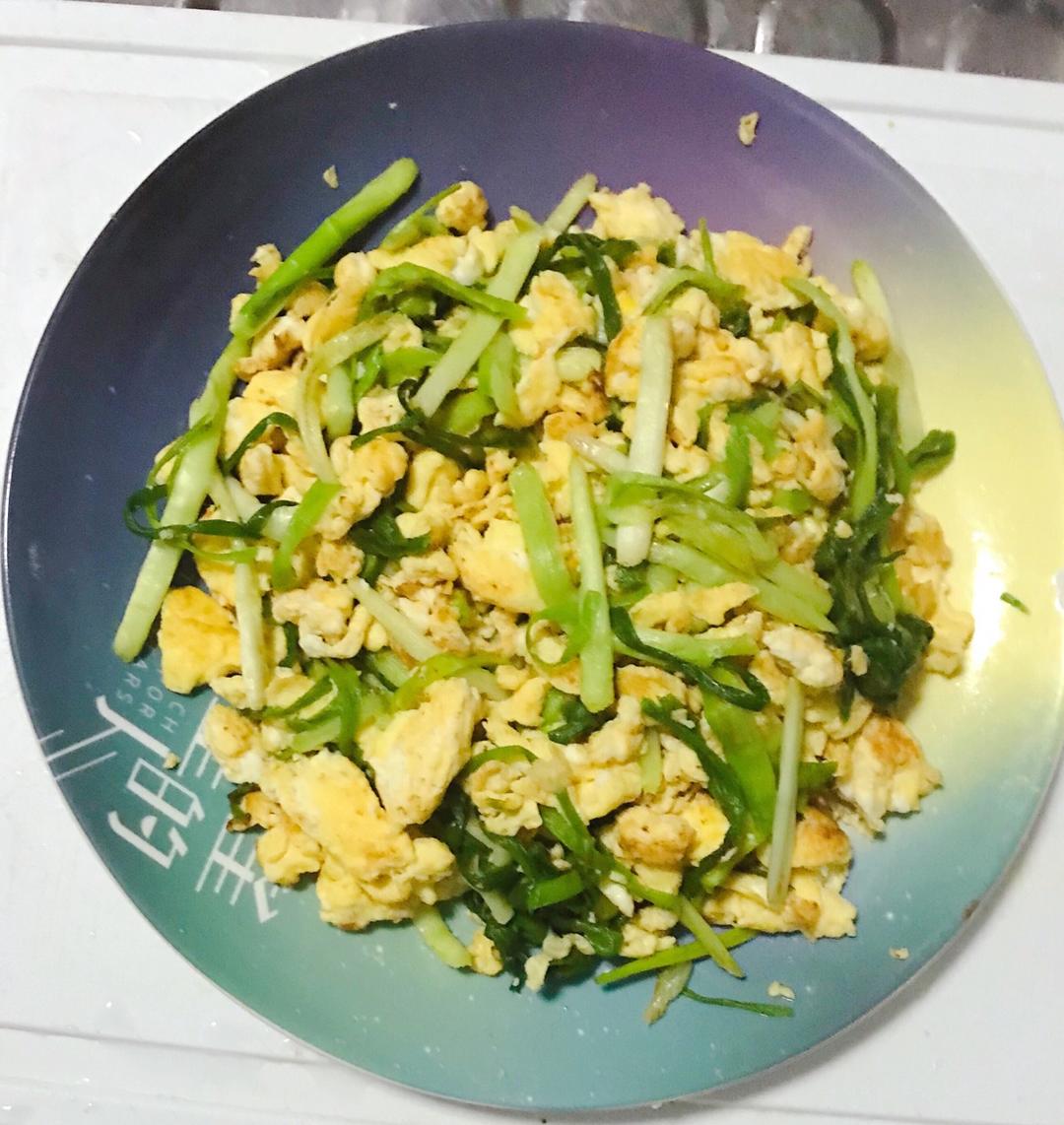 蒜苗炒鸡蛋