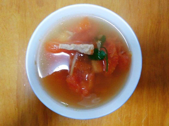 西红柿牛肉汤