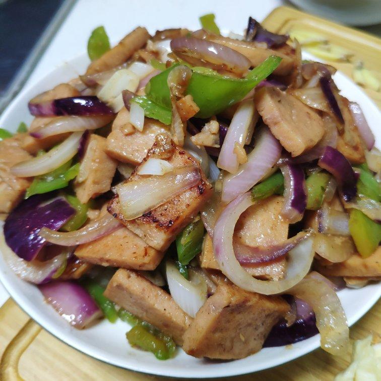 幸福感飙升的炒午餐肉