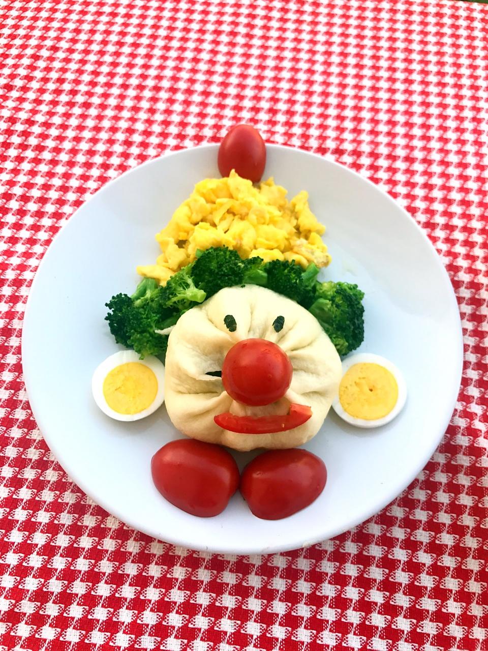 小丑趣味早餐