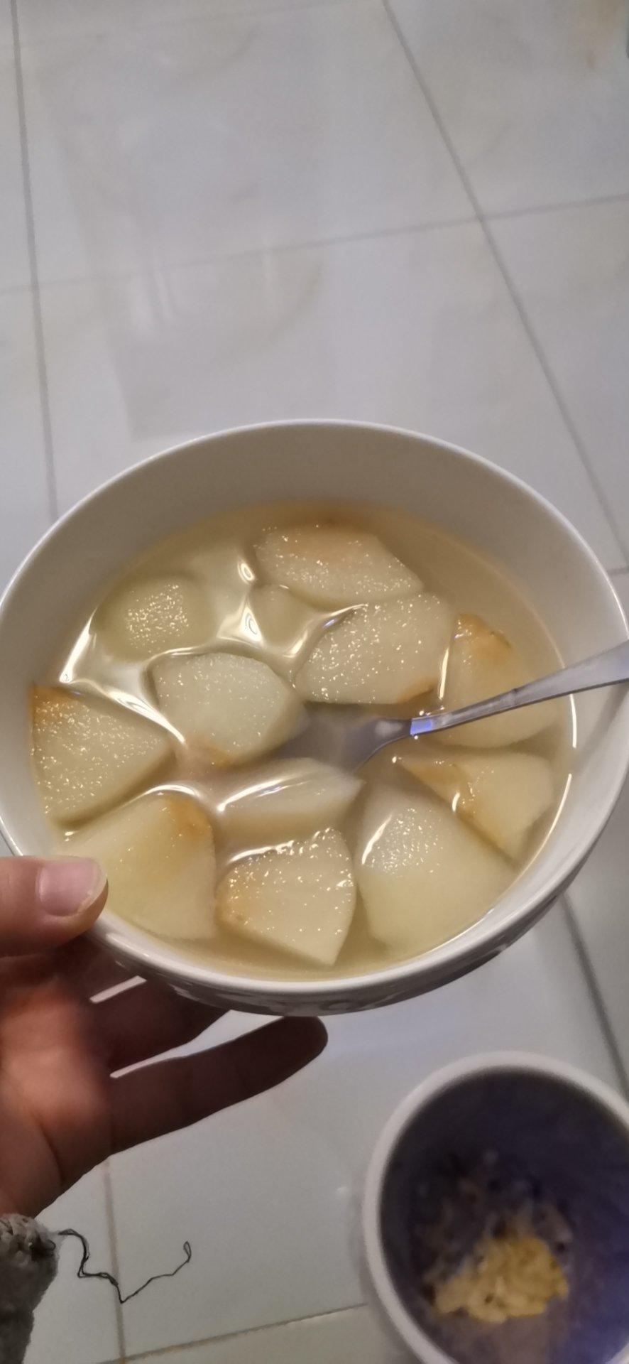 冰糖雪梨水