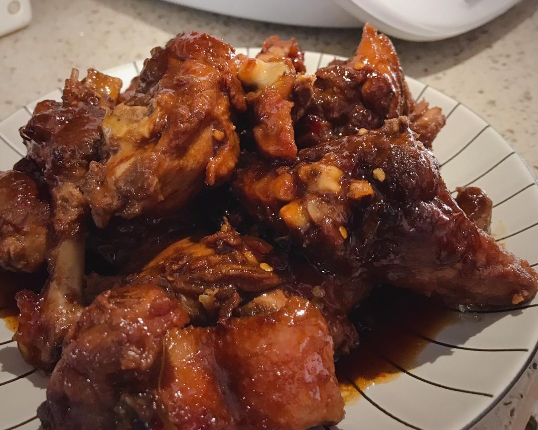 小美版酱鸭腿，无油，两步搞定的做法