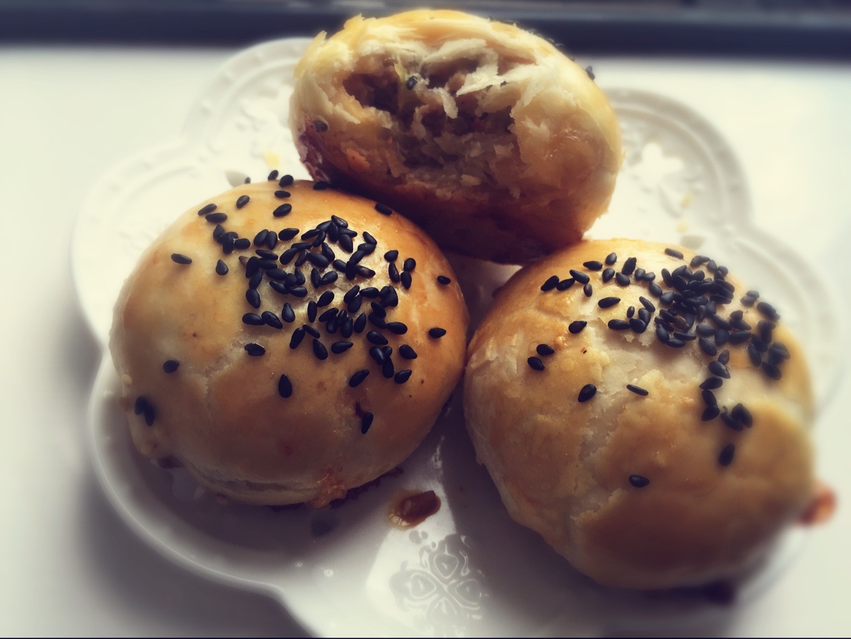 泳式鲜肉榨菜月饼