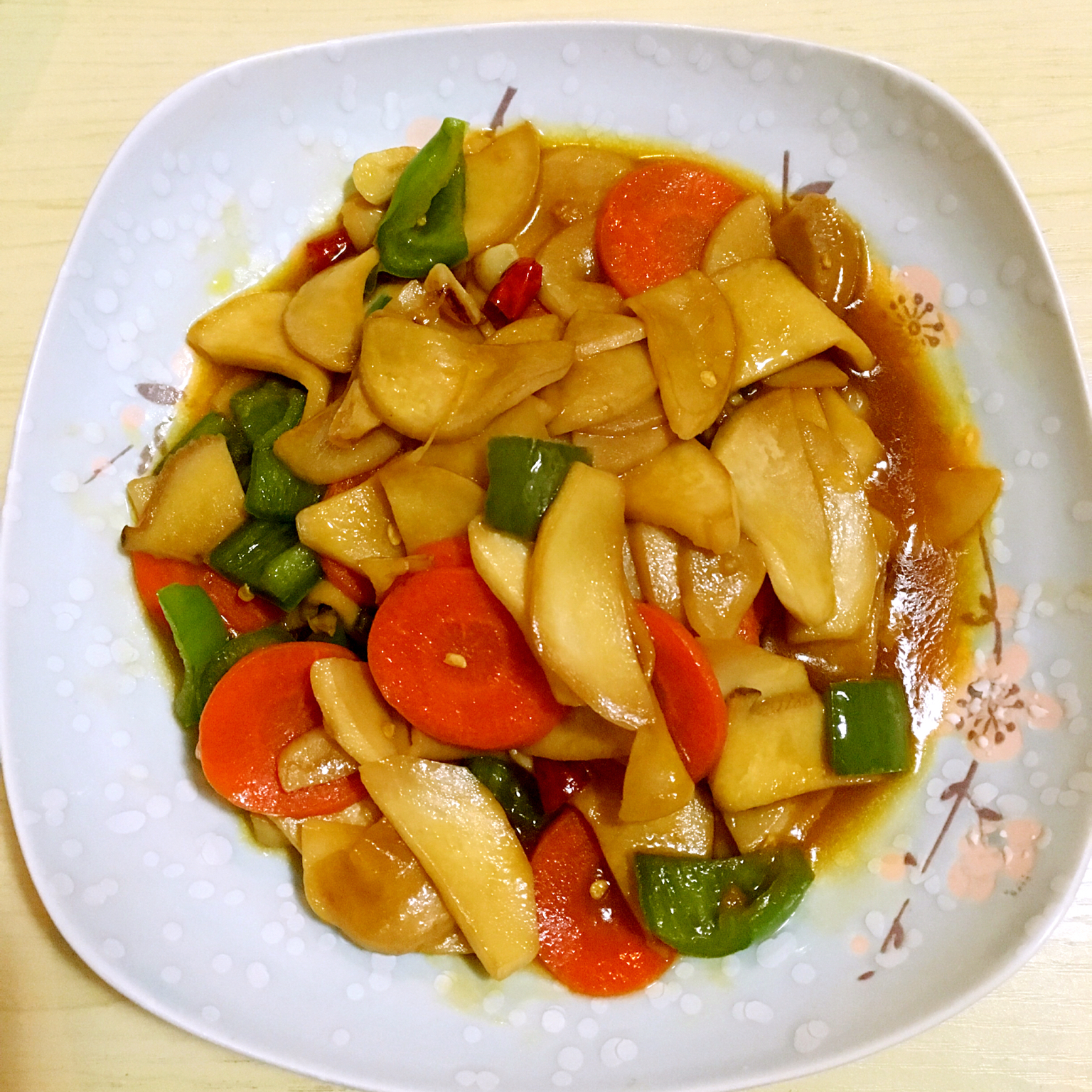 helen安小厨做的老丁的私房菜-美极杏鲍菇