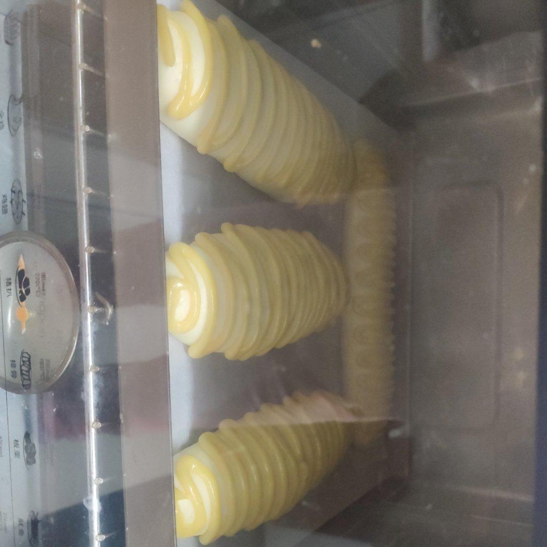 毛毛虫面包