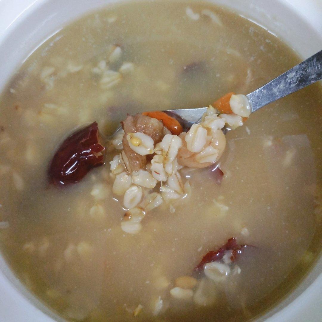 鸡蛋红枣桂圆燕麦粥