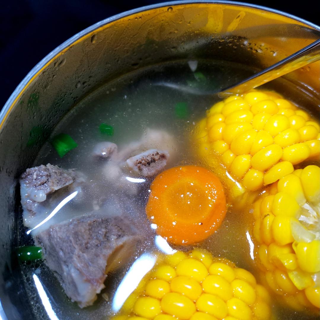 高压锅玉米排骨汤