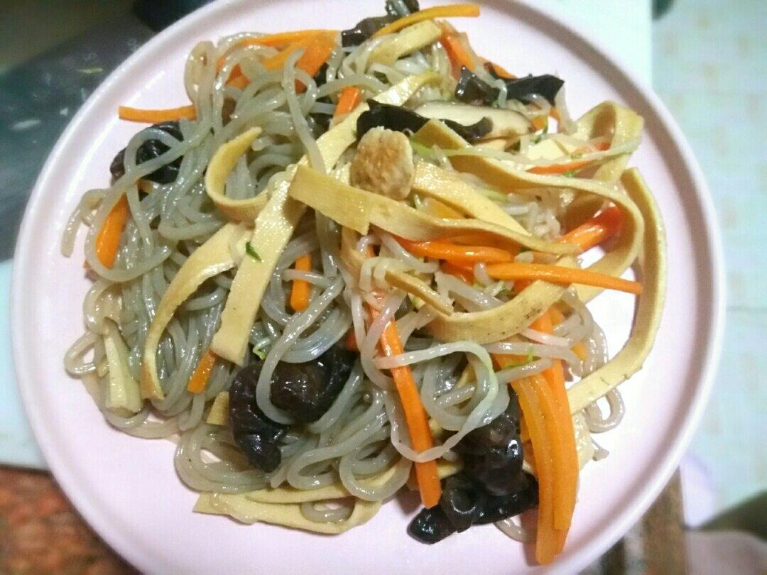 韩式拌杂菜-Japchae