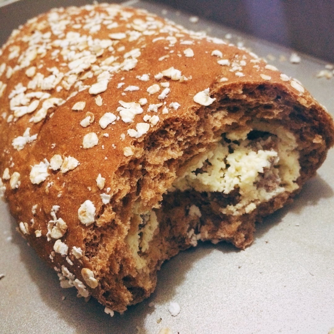 全麦杂粮乳酪面包