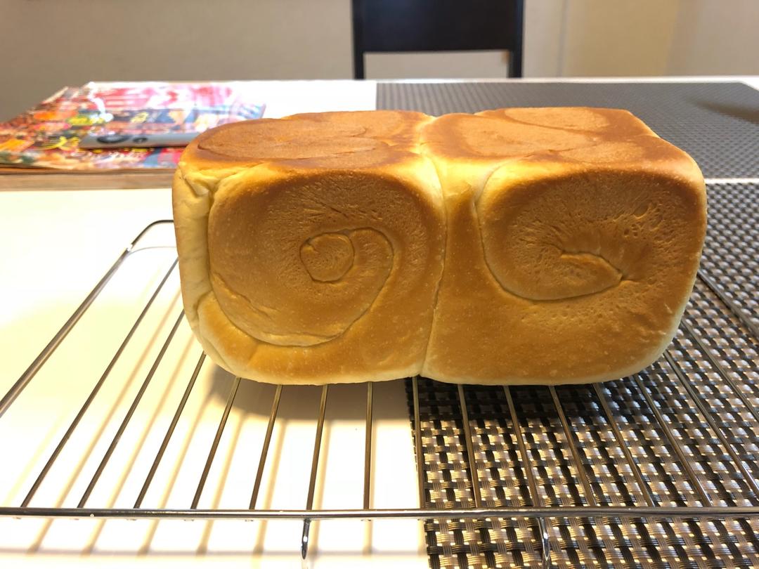 牛奶吐司（附详细步骤图）