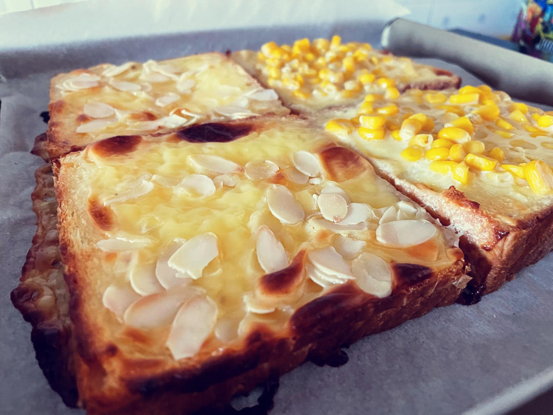 零失败快手岩烧乳酪(熔岩吐司)十分钟网红早餐，好吃哭