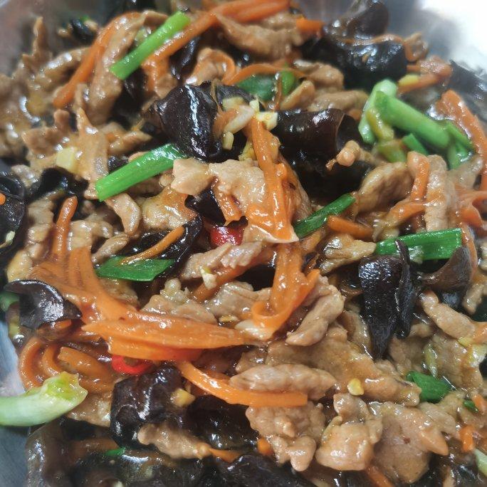 【原创】超下饭的家常川菜-鱼香肉丝（北方口味改良版）