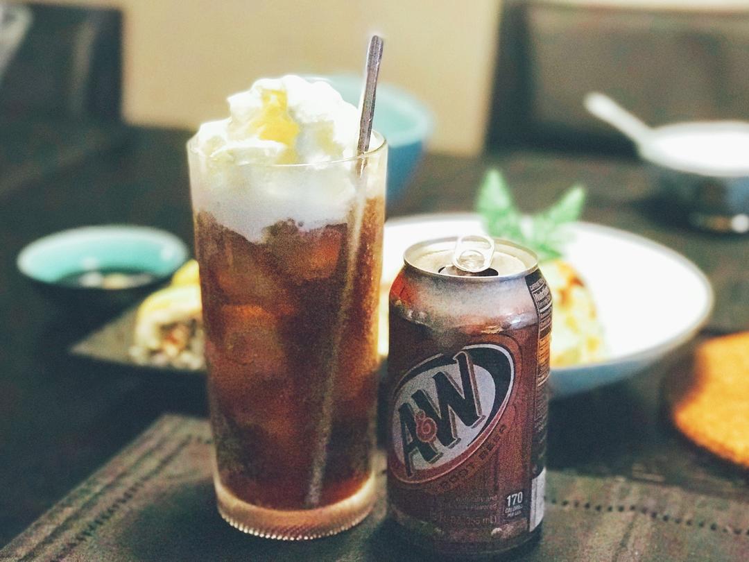 胖儿黎做的雪山乐啤露