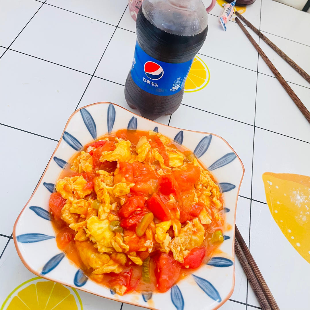 番茄炒鸡蛋（超浓的番茄味）