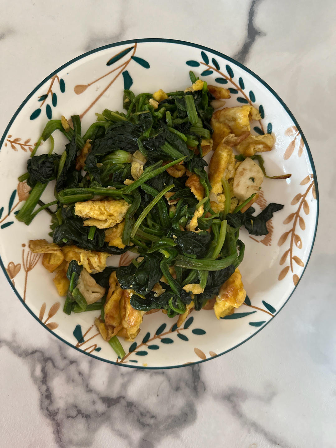 可缓解用眼疲劳的鸡蛋炒菠菜来啦