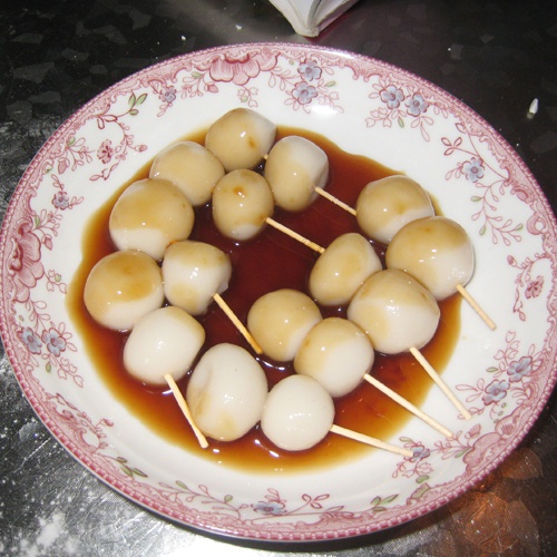 日式串团子