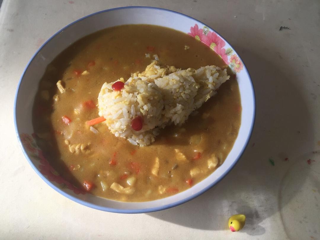 小黄鸭“闹肚子”