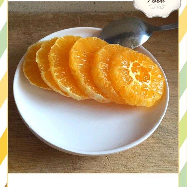 不伤手安全系数极高小孩子都可放心用的勺子1分钟剥脐橙法