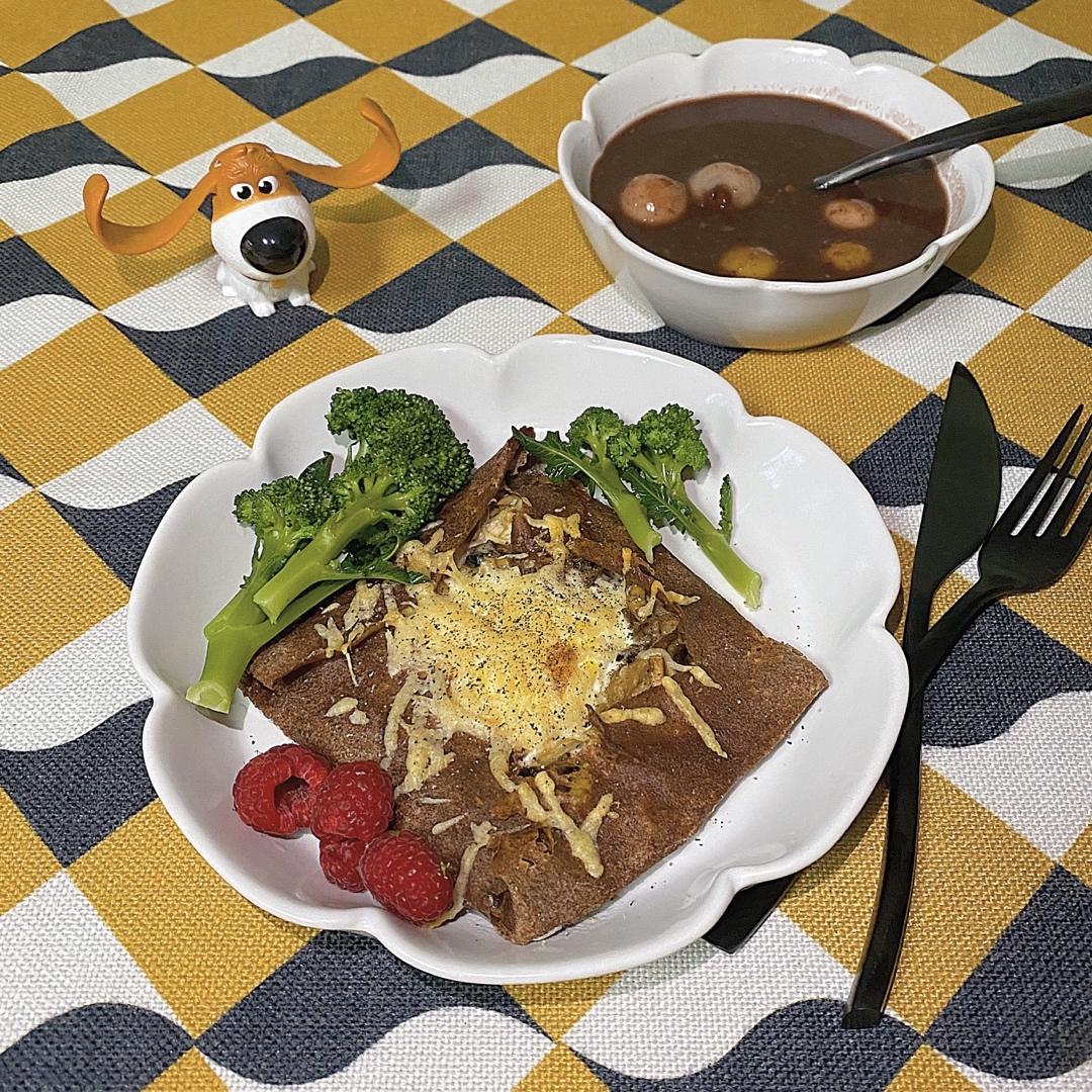网红全麦口蘑培根烤蛋饼&辣鸡泡菜芝士焗蛋饼【健康一手握】