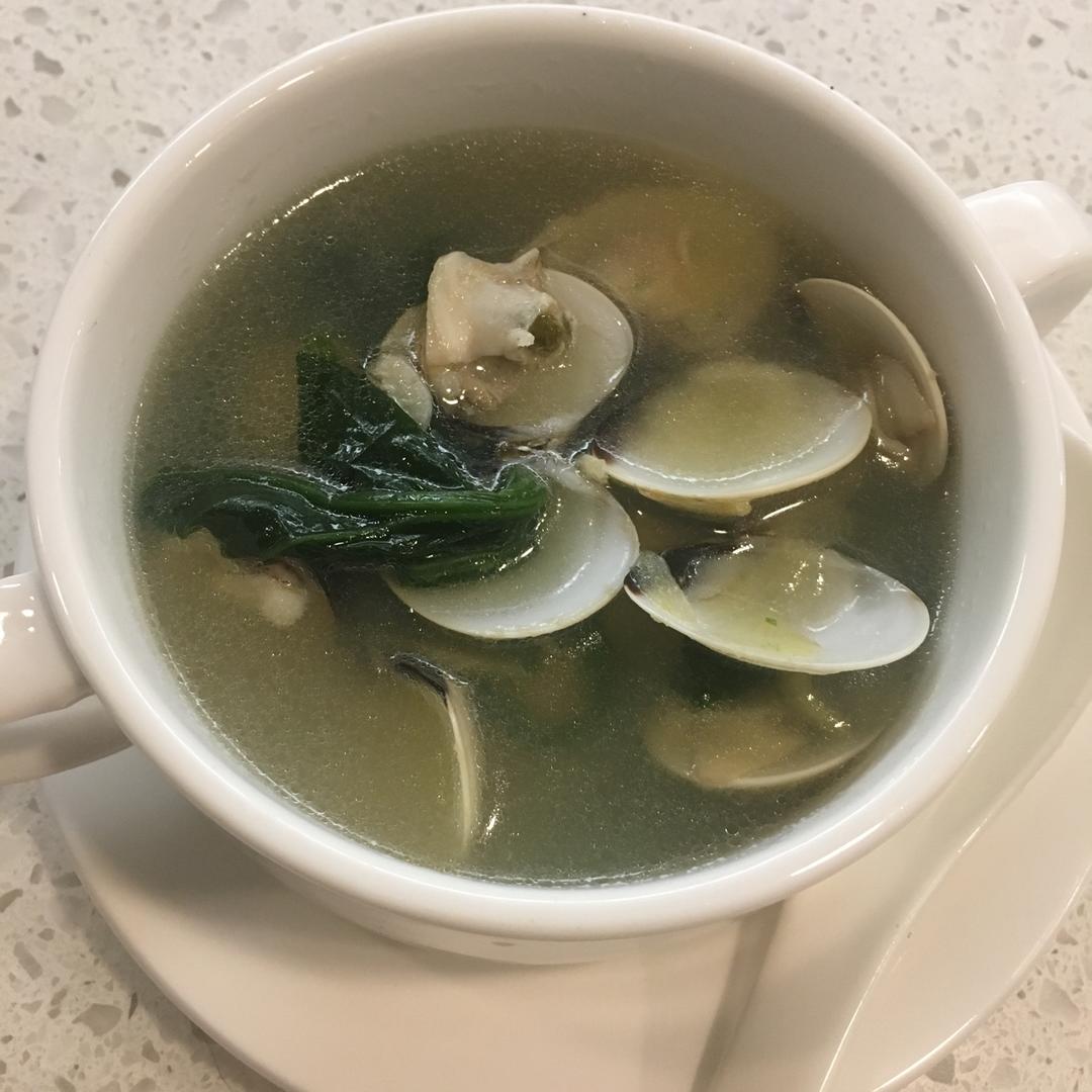 炊烟袅袅tina做的沙白芥菜汤