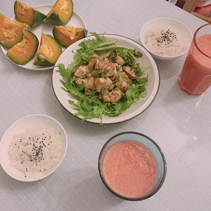 【健康三餐】青柠香菜鸡胸藜麦饭