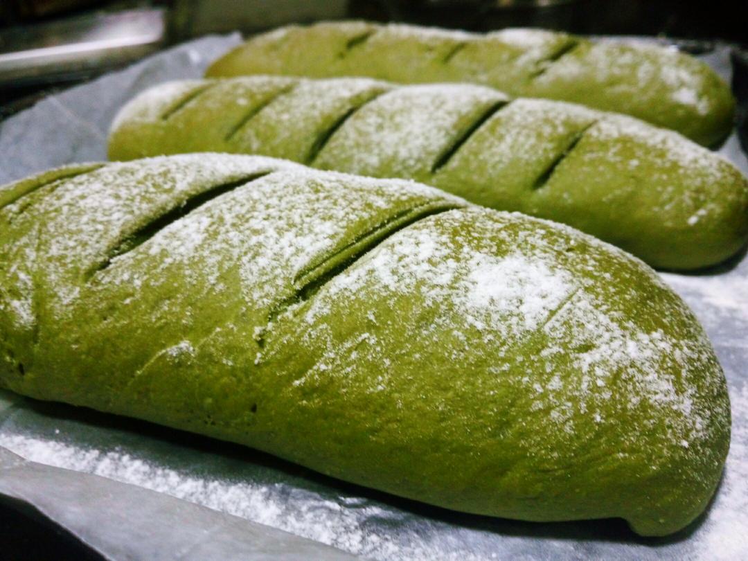 抹茶麻薯红豆软欧包