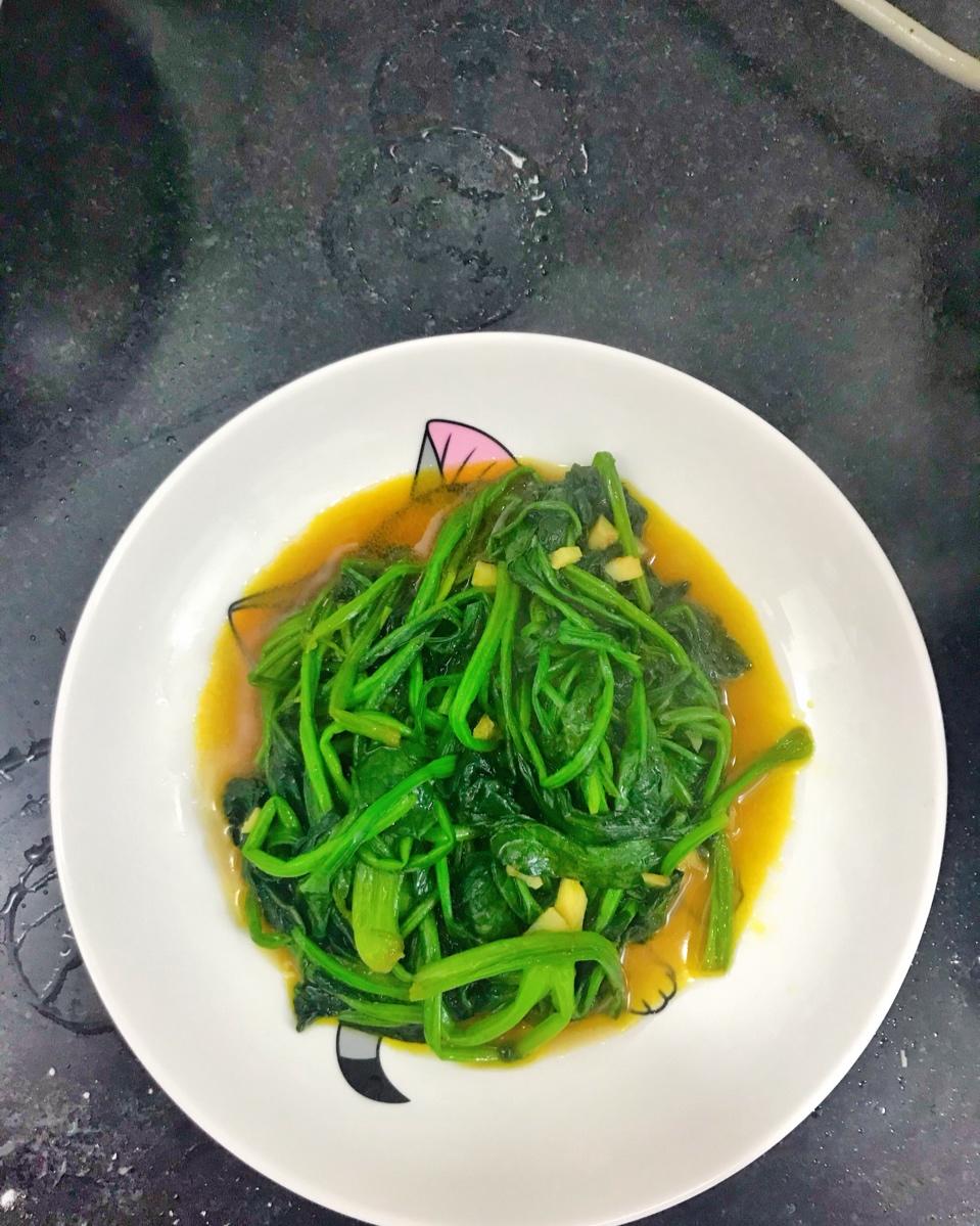 清炒菠菜
