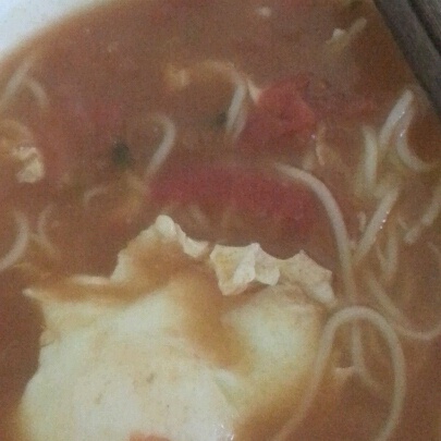 最家常的普通汤面——西红柿鸡蛋龙须面