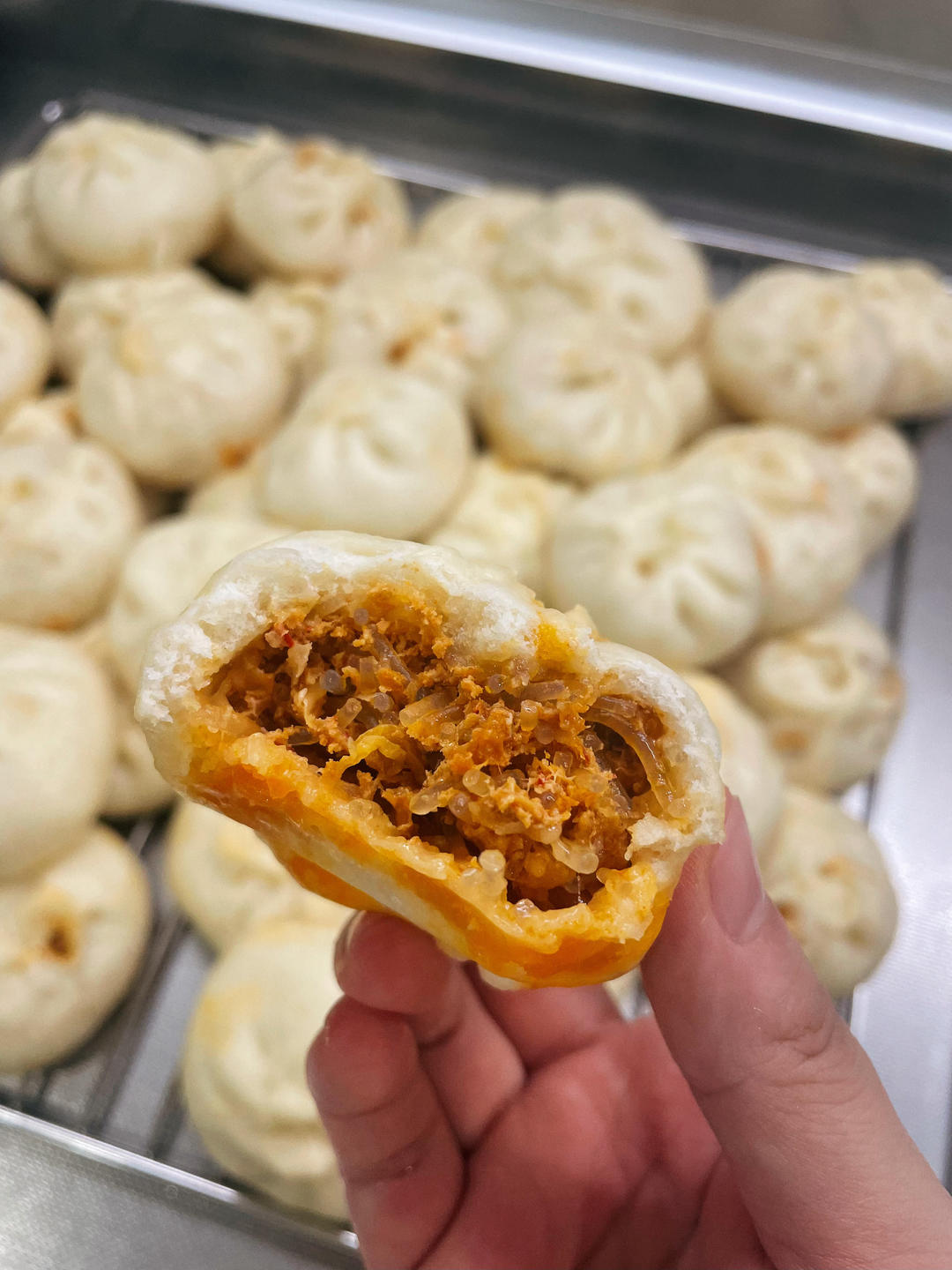 辣白菜（韩式泡菜）猪肉粉丝包子