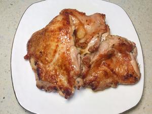 简单易做的香煎黑椒鸡排 柠檬鸡腿肉做法的做法 步骤12