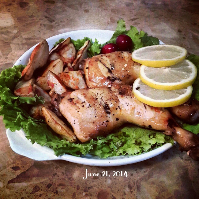 柠香欧芹烤鸡腿