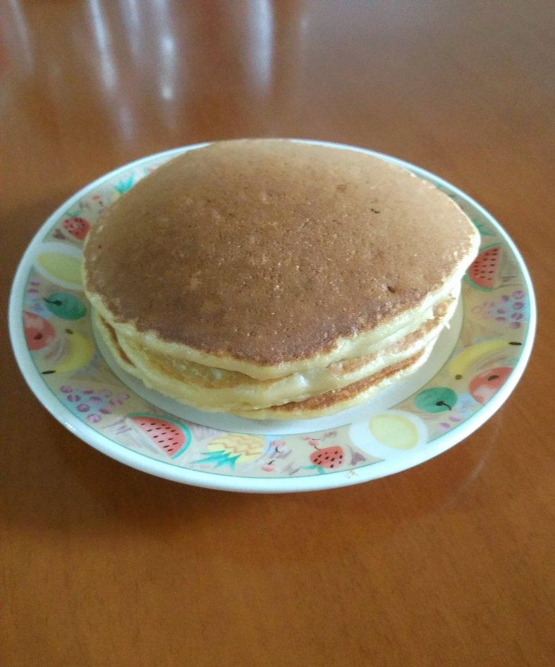 【减脂早餐】无油香蕉松饼（超简单）