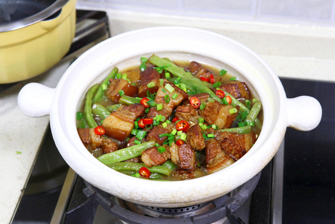 土豆豆角炖五花肉