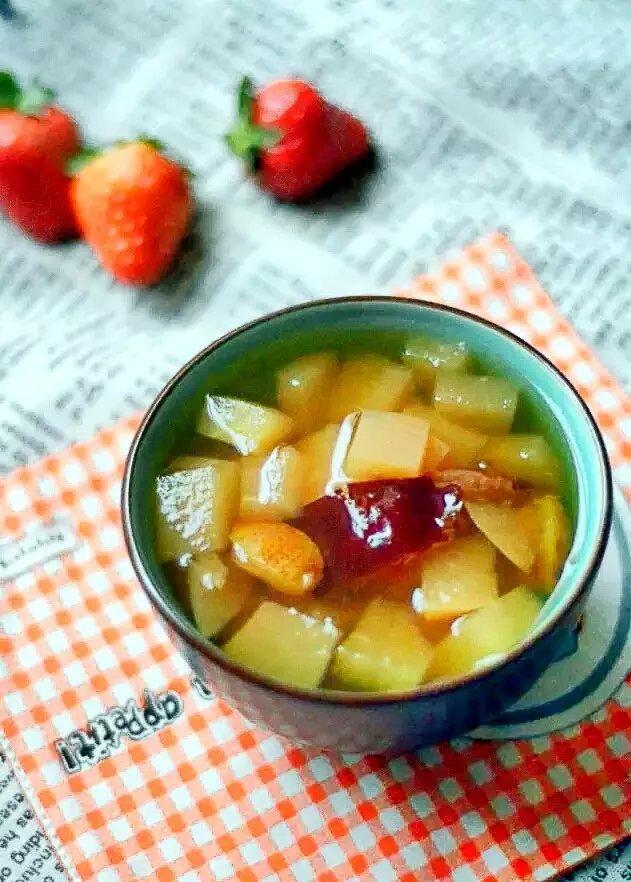 苹果山楂红枣汤的做法