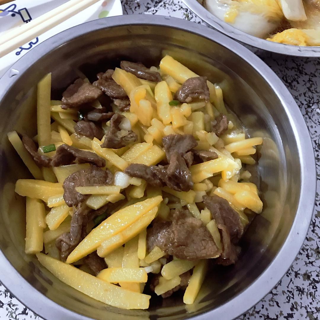 土豆丝炒牛肉