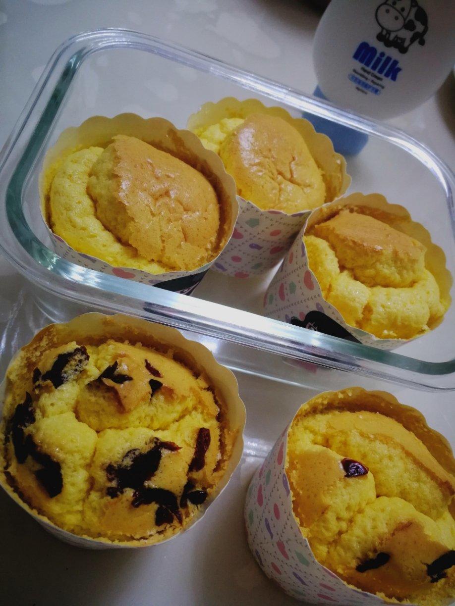 棉花纸杯蛋糕