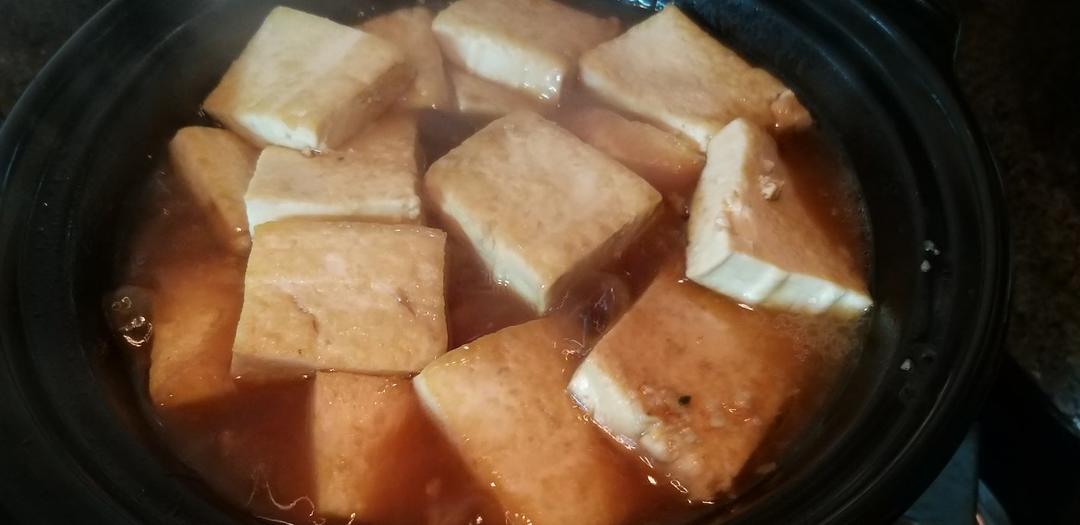 鲜味豆腐煲