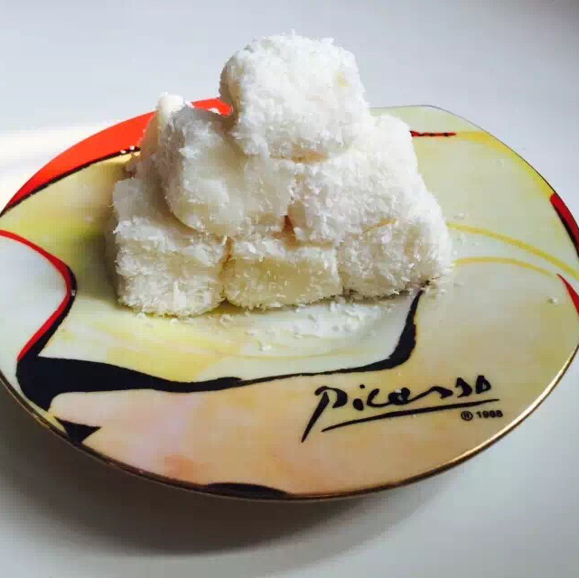 完胜85度C牛奶椰丝小方
