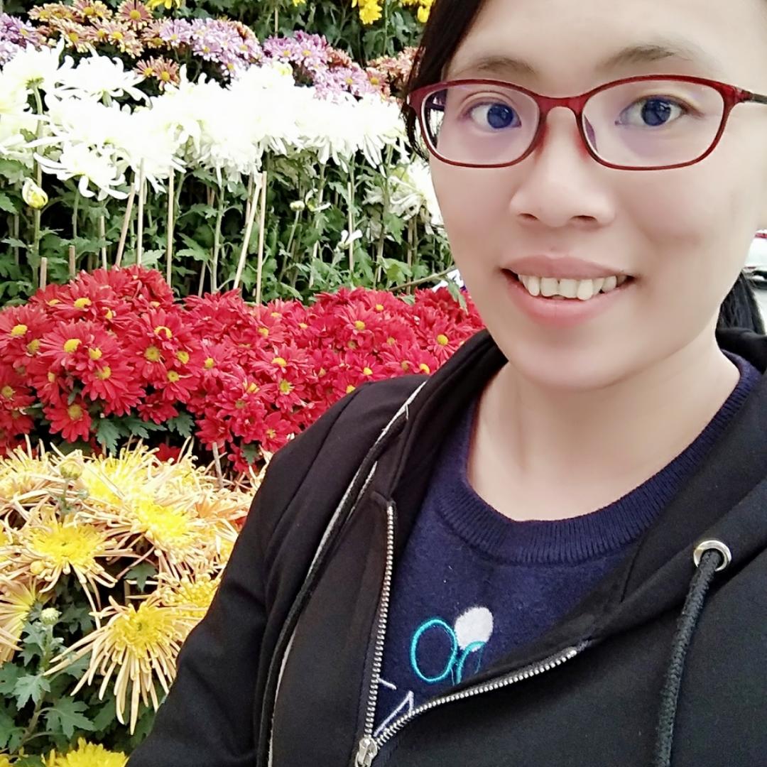 张燕谊 