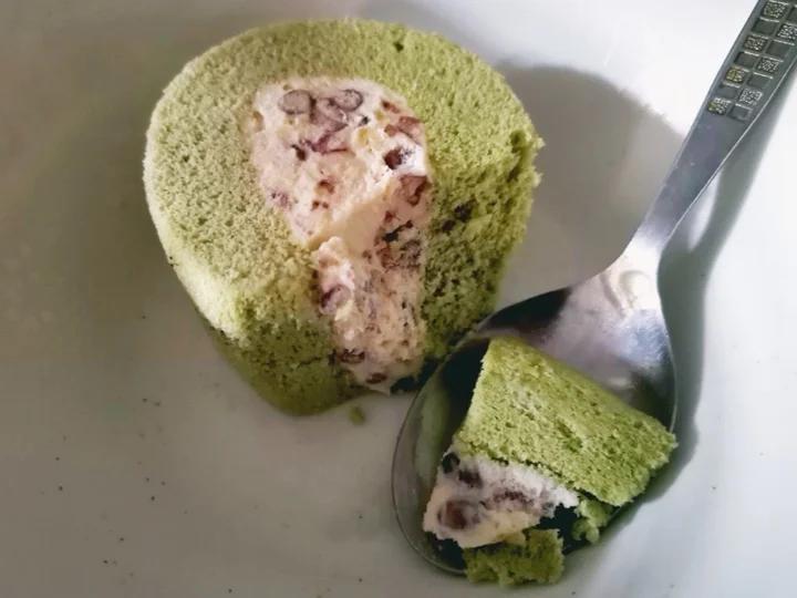 抹茶戚风蛋糕卷