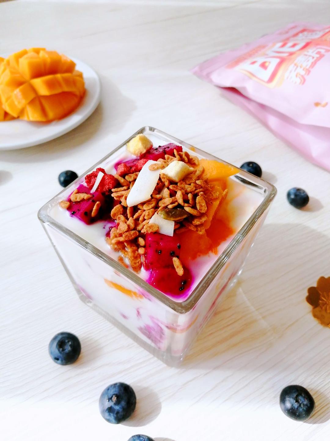 辰辰妈8665做的酸奶水果捞