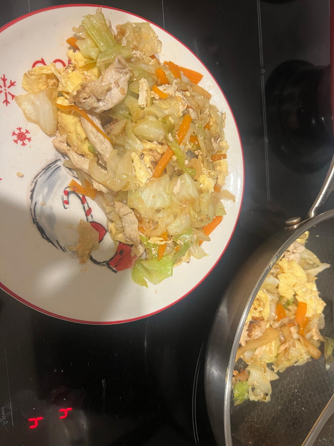 超级下饭的家常菜！给肉都不换的包菜炒鸡蛋