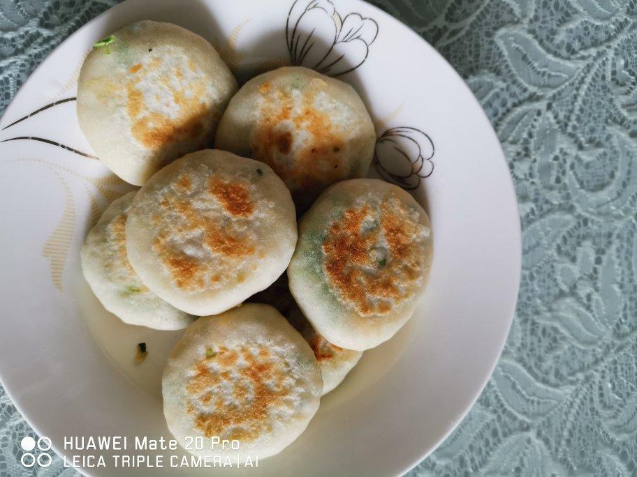 会连续吃八个的萝卜馅饼