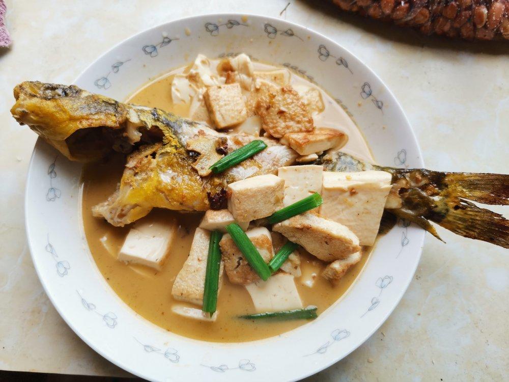 黄刺鱼炖豆腐