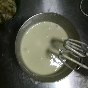 椰蓉香蕉蛋糕的做法 步骤3